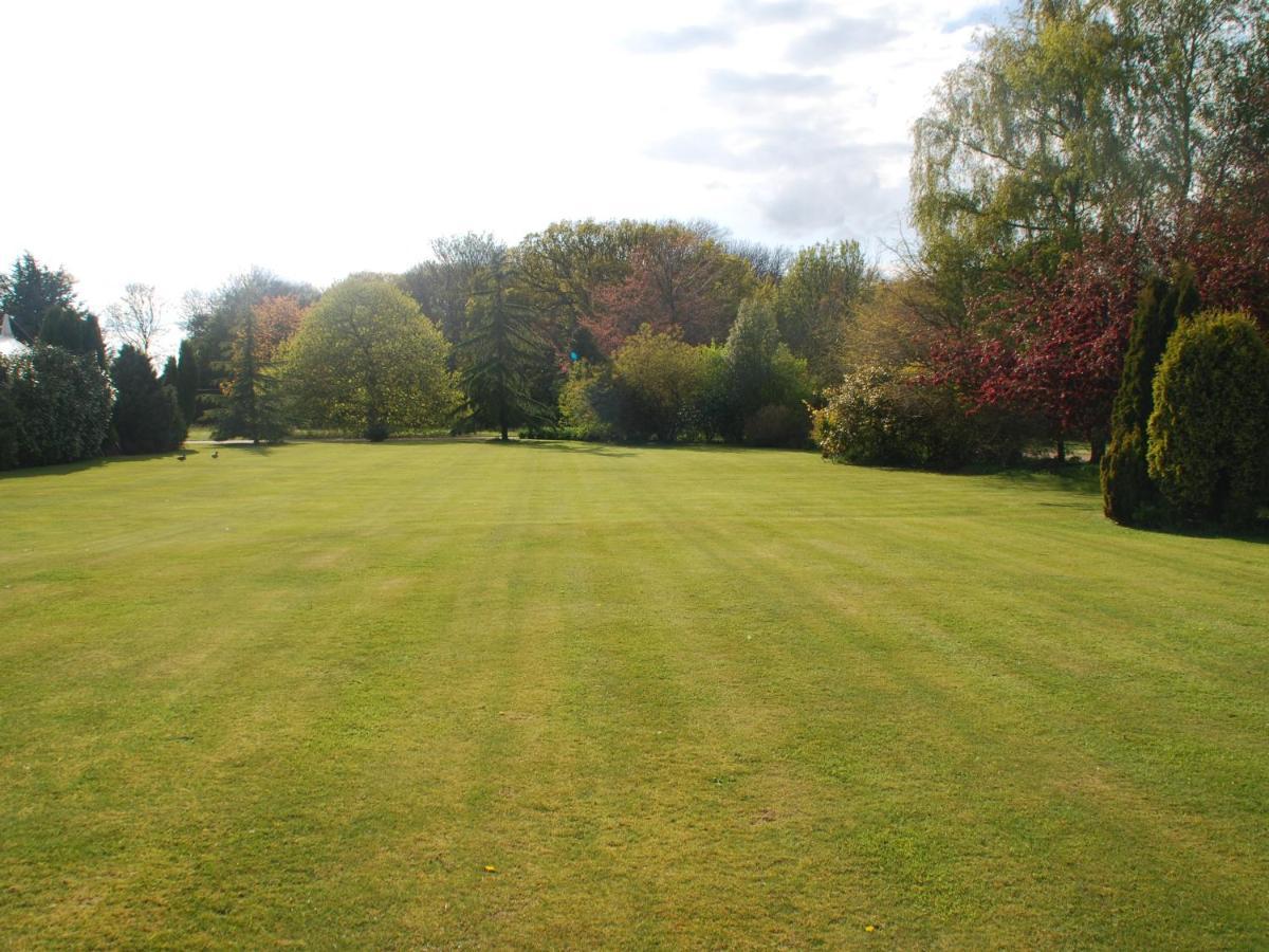 Park Hill Hotel Lowestoft Bagian luar foto