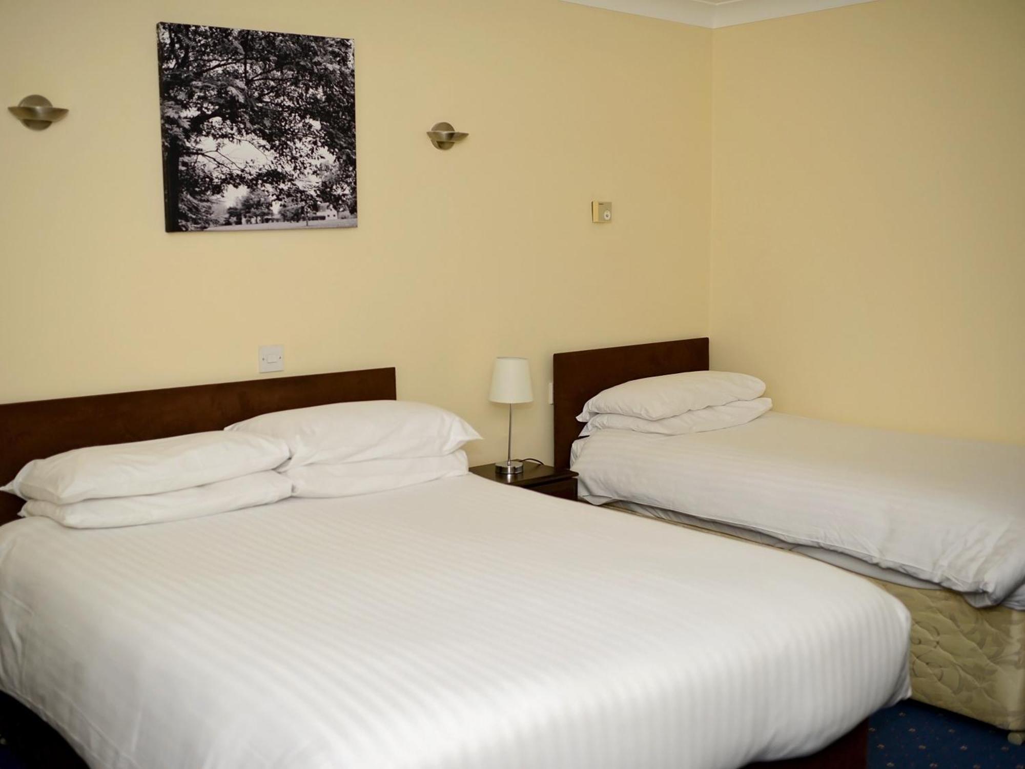 Park Hill Hotel Lowestoft Bagian luar foto
